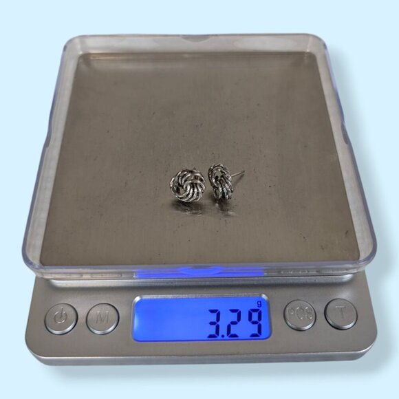 (2/$20) Vintage Wire Swirl Stud Earrings - Picture 5 of 5